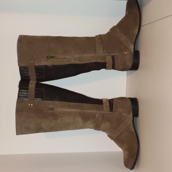 UGG Cydnee Brown Tan Suede Leather Riding Knee High Boots Women’s Size 7.5 - Picture 2 of 16